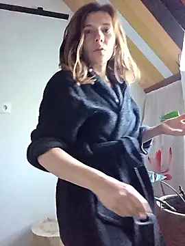 Lina lou4 online show from 10.02.25