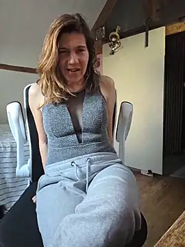 Lina lou4 online show from 02.06.26