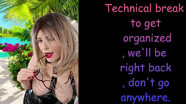 Snapshot of kinky_Hexme chatting on 05.12.26 kinky Hexme online show from 05.12.26