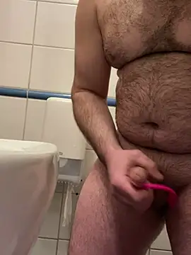 Snapshot of mpowerintime chatting on 02.27.25 mpowerintime online show from 02.27.25