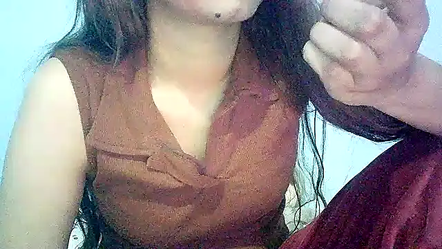 lovelydesi21 online show from 01.31.25