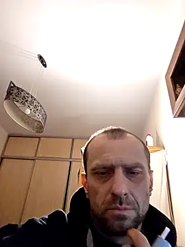 Snapshot of Roman0798 chatting on 12.20.25 Roman0798 online show from 12.20.25