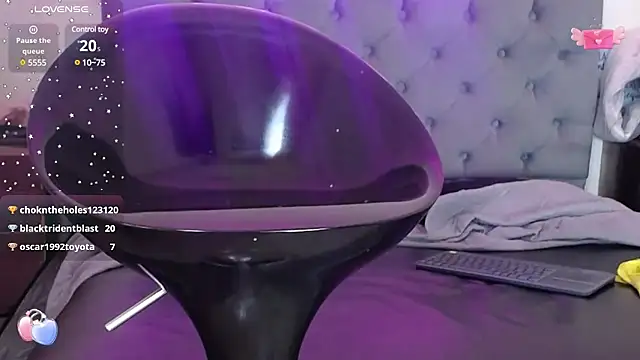 louise nails online show from 02.06.25