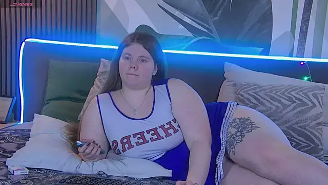 RubyValen online show from 01.27.25