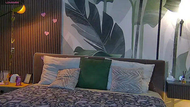 RubyValen online show from 03.18.25