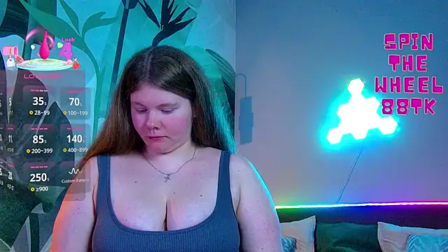 RubyValen online show from 09.22.25