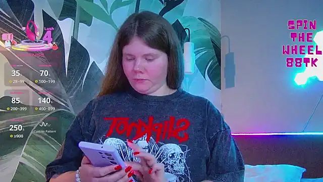 Snapshot of RubyValen chatting on 02.10.26 RubyValen online show from 02.10.26