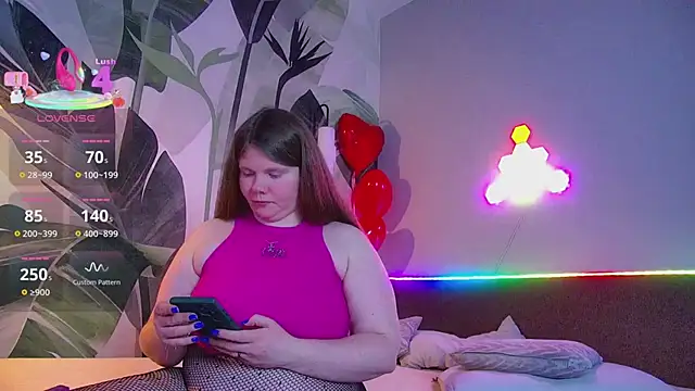 Snapshot of RubyValen chatting on 02.24.26 RubyValen online show from 02.24.26