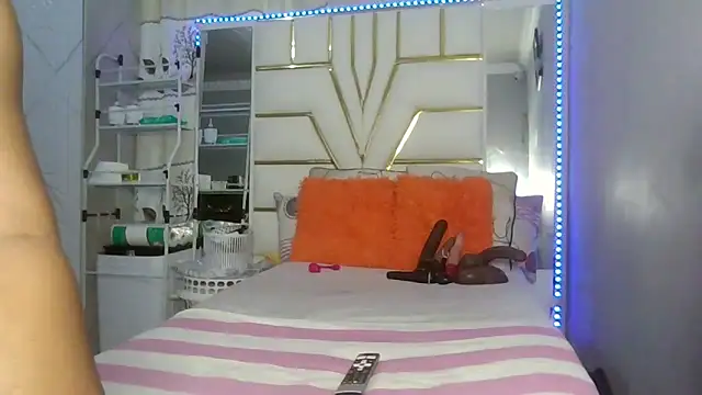 SexyyNana online show from 04.05.26