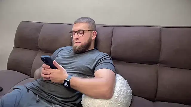 Bear bear  online show from 12.29.24