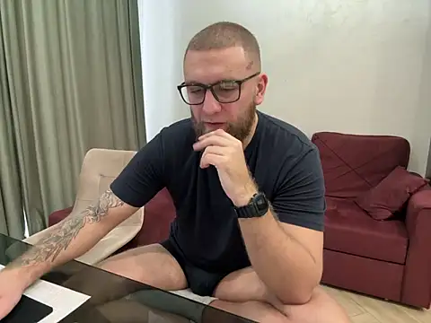 Bear bear  online show from 03.16.25