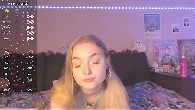 MiaMiaMeow online show from 01.10.25