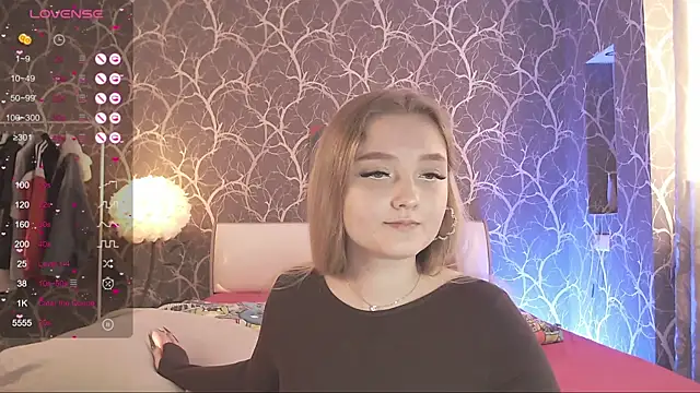 MiaMiaMeow online show from 04.10.26