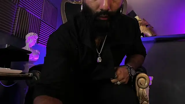 BeardAndrew online show from 10.12.25