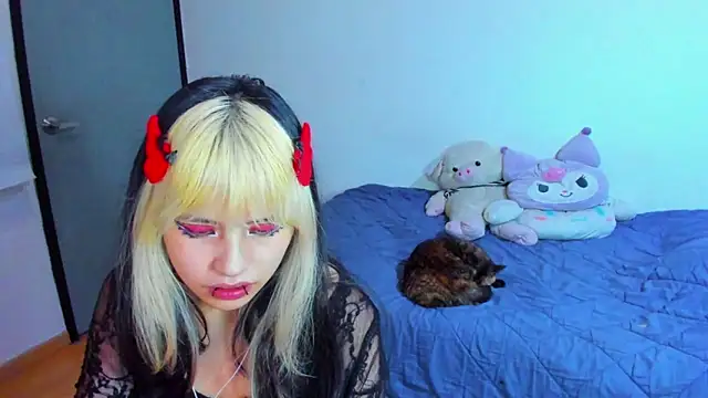 Akane-Mou online show from 02.18.25