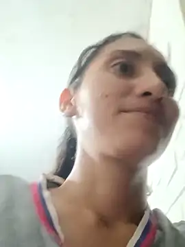 valeriaswang Lucas online show from 09.17.25