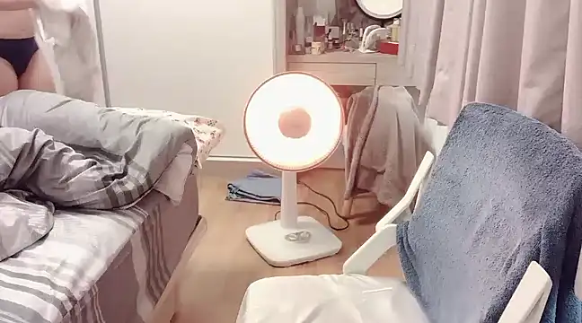 Snapshot of tw_yaya chatting on 01.09.25 tw yaya online show from 01.09.25