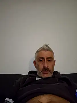 Snapshot of cuci45 chatting on 02.01.26 cuci45 online show from 02.01.26