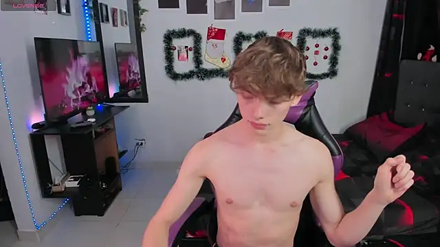 Snapshot of andybxby chatting on 01.07.26 andybxby online show from 01.07.26