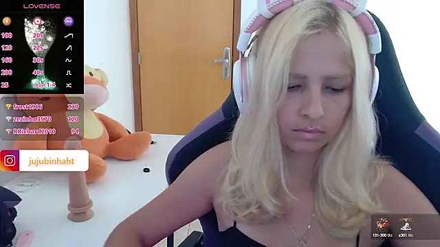 Snapshot of jujubinhahot chatting on 02.02.25 jujubinhahot online show from 02.02.25