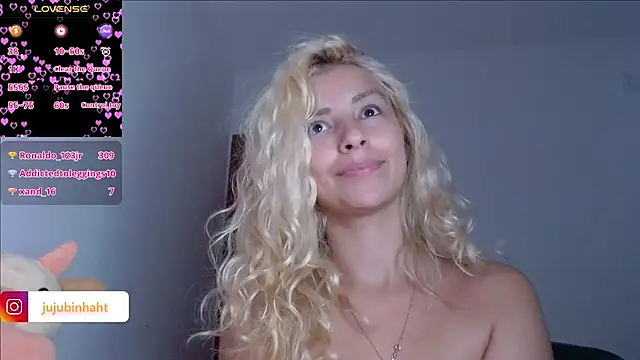 Snapshot of jujubinhahot chatting on 02.26.25 jujubinhahot online show from 02.26.25