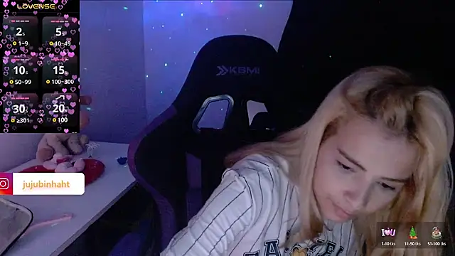 Snapshot of jujubinhahot chatting on 03.18.25 jujubinhahot online show from 03.18.25