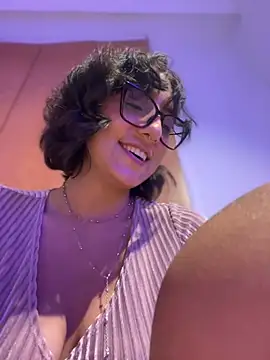 Snapshot of aurora_xoxo chatting on 01.19.25 aurora xoxo online show from 01.19.25