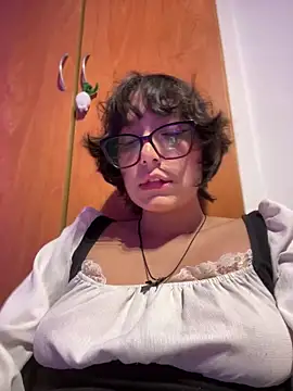 Snapshot of aurora_xoxo chatting on 01.14.26 aurora xoxo online show from 01.14.26