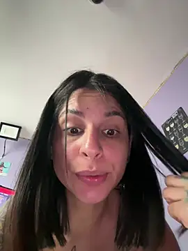 charlotte stevenss  online show from 01.12.25