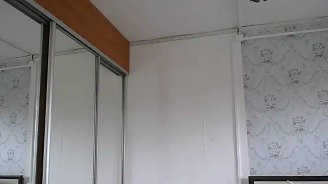 Snapshot of Popppka chatting on 10.14.25 Popppka online show from 10.14.25