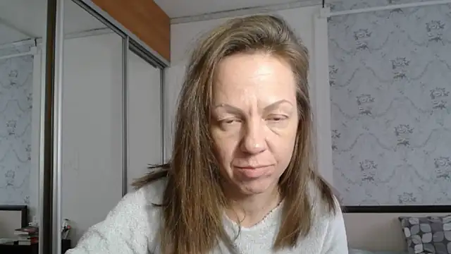 Snapshot of Popppka chatting on 11.27.25 Popppka online show from 11.27.25