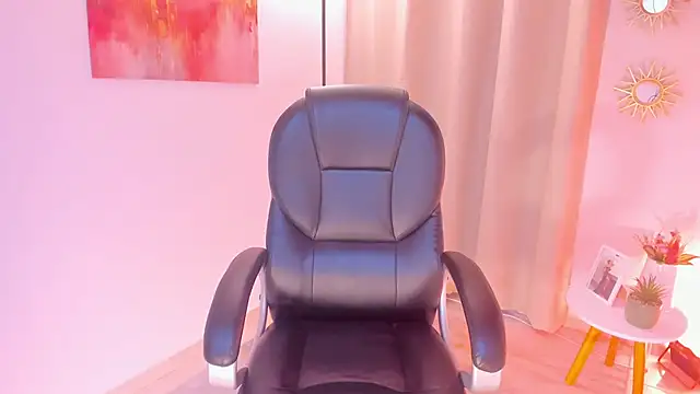 MariamRivera  online show from 03.25.26