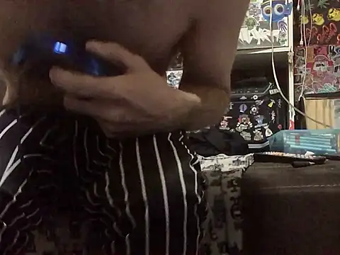 Snapshot of DAdrizzleman4187 chatting on 02.12.25 DAdrizzleman4187 online show from 02.12.25