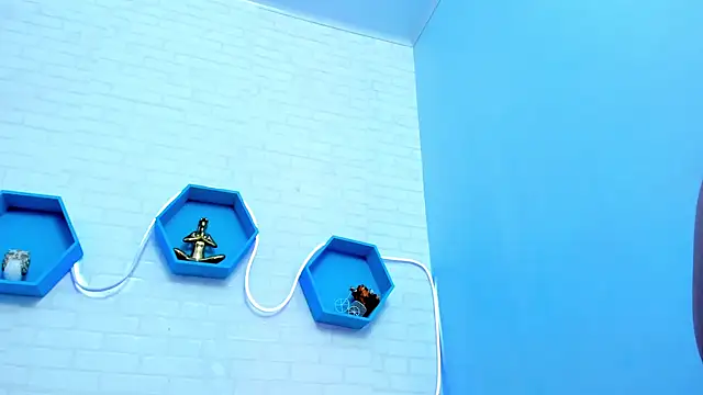 Snapshot of Helenn_monroy1 chatting on 01.14.25 Helenn monroy1 online show from 01.14.25