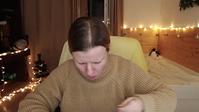 Snapshot of Exponent_5 chatting on 02.16.25 Exponent 5 online show from 02.16.25