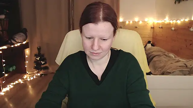 Snapshot of Exponent_5 chatting on 02.24.25 Exponent 5 online show from 02.24.25