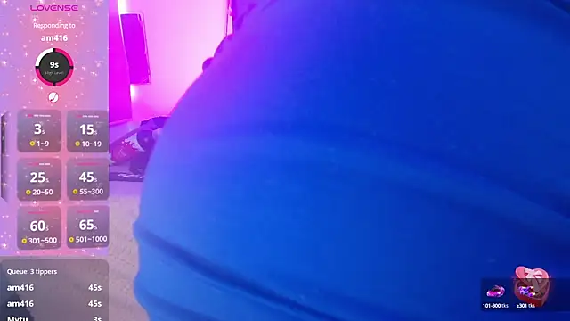 Snapshot of Miley_Walker1 chatting on 03.22.25 Miley Walker1 online show from 03.22.25