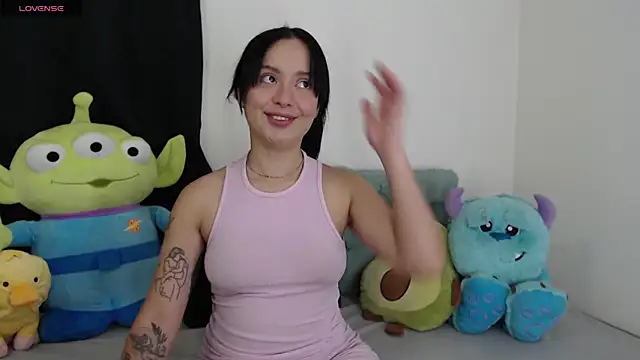 Snapshot of it_l chatting on 02.22.25 it l online show from 02.22.25