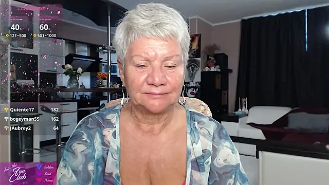 Snapshot of roxana_brooks chatting on 07.28.26 roxana brooks online show from 07.28.26