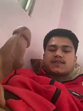 Hullax online show from 02.08.26