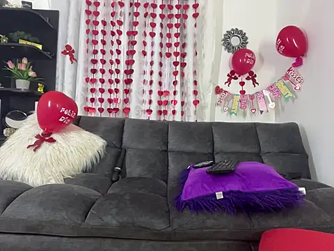 Karina Yang online show from 02.15.26