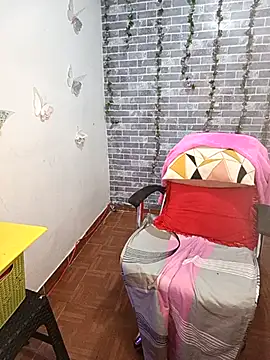 Snapshot of patty_bersh chatting on 02.16.25 patty bersh online show from 02.16.25