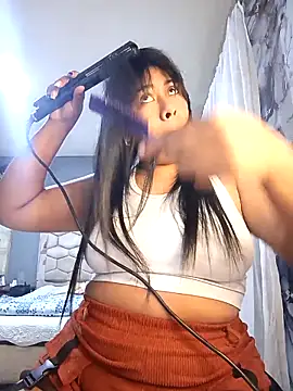 Snapshot of patty_bersh chatting on 12.17.25 patty bersh online show from 12.17.25