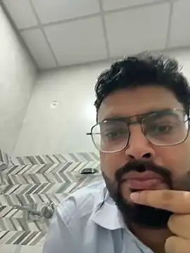 Snapshot of hot_rajat chatting on 05.19.26 hot rajat online show from 05.19.26