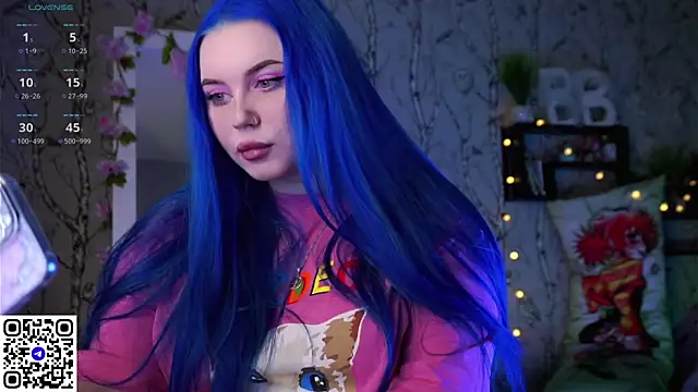 Moon Valkyrie online show from 03.07.25