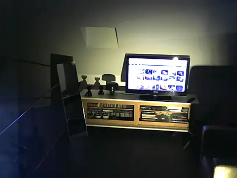 rodrigotof2000 online show from 12.14.25