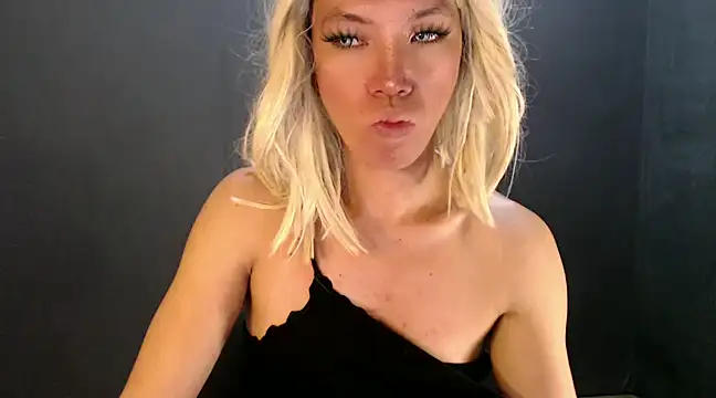 Rhianna wilson online show from 01.19.25