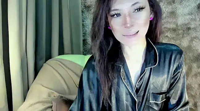 Rhianna wilson online show from 02.18.25