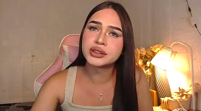 Ashely Lewis online show from 01.05.25