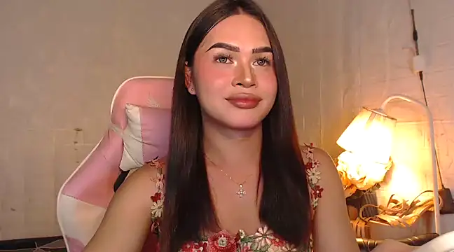 Ashely Lewis online show from 01.07.25